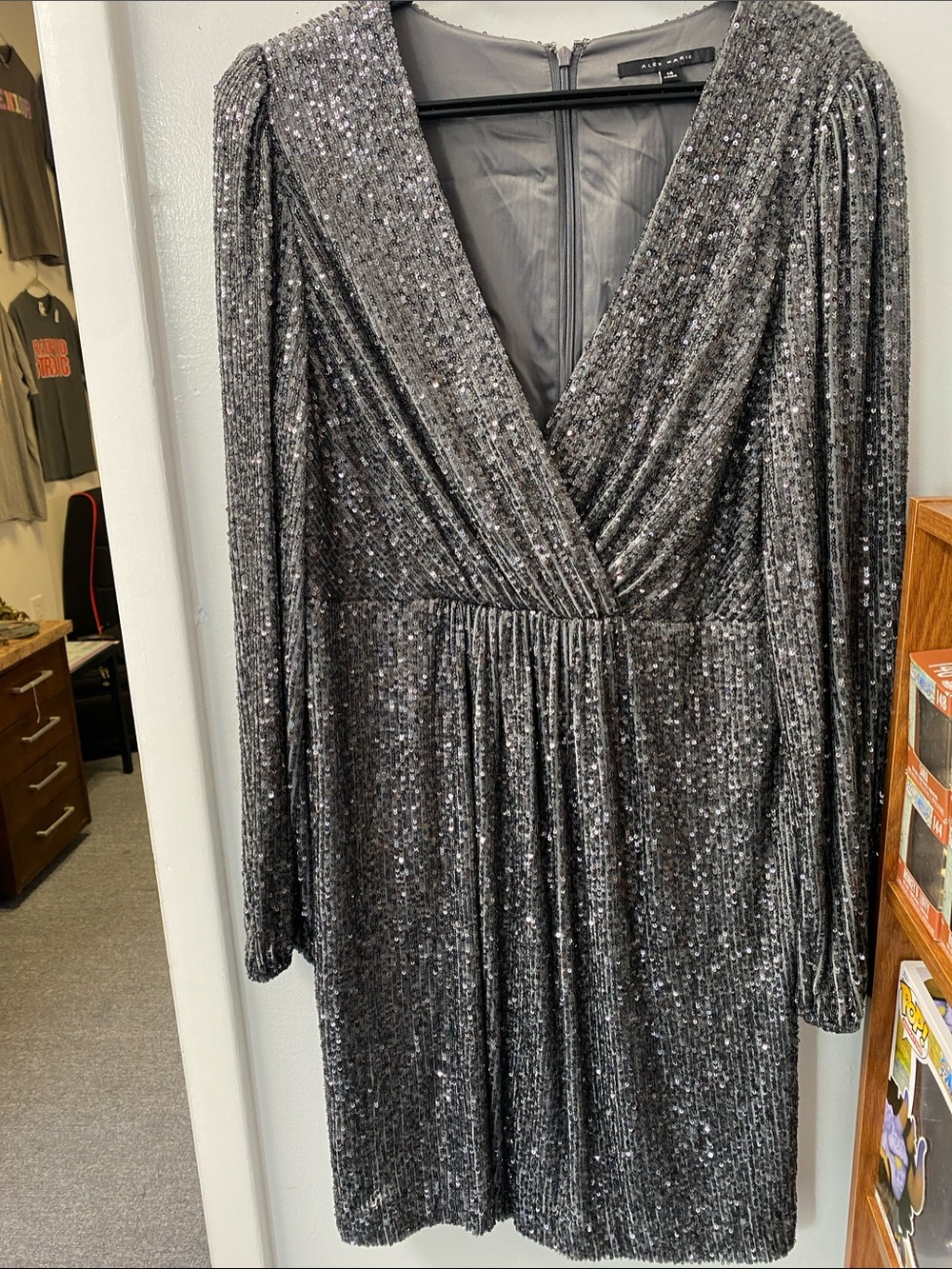 Alex Marie Silver Sequin V-Neck Long Sleeve Dress